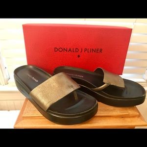 Donald Pliner sandals